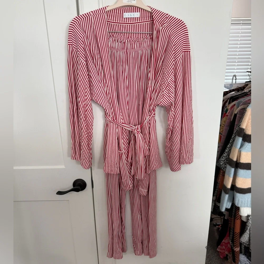 Red & White Striped Women's Pajama Set - Brand Unspecified